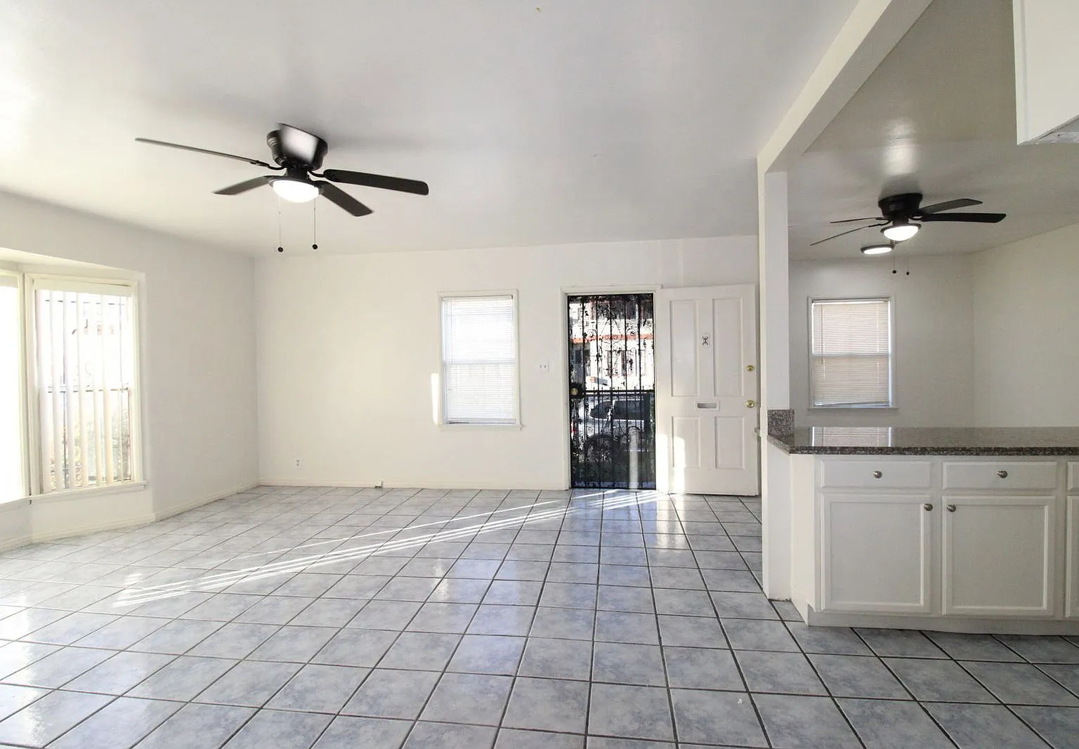 2 bed, 1.0 bath, $2,200 — Photo 4