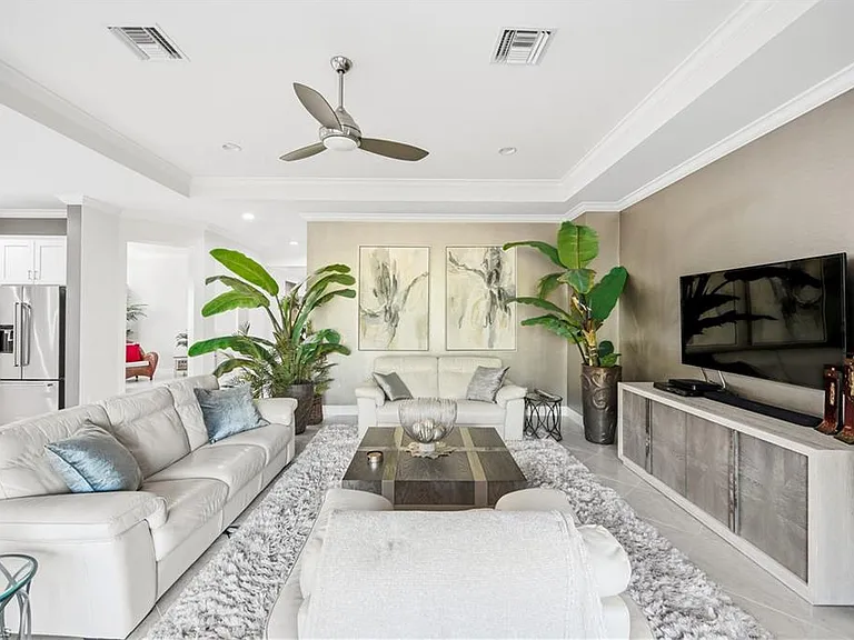 4664 Abaca Cir — Photo 3
