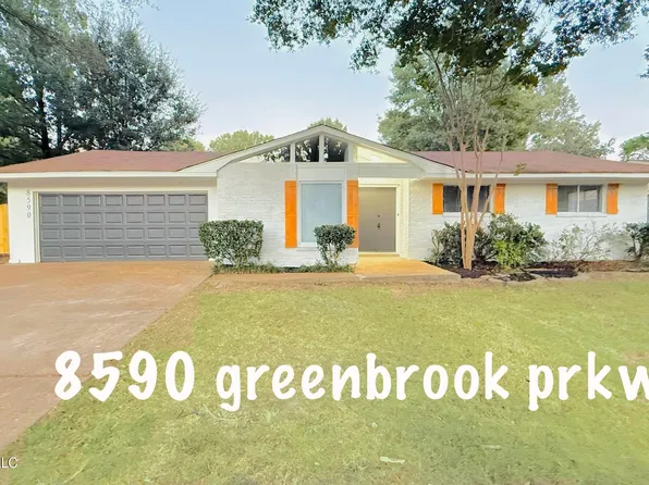 8590 Greenbrook Pkwy, Southaven, MS 38671