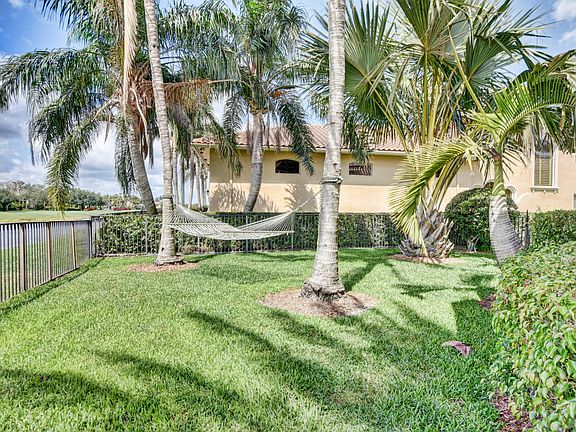 4th image of 8352 Delprado Dr