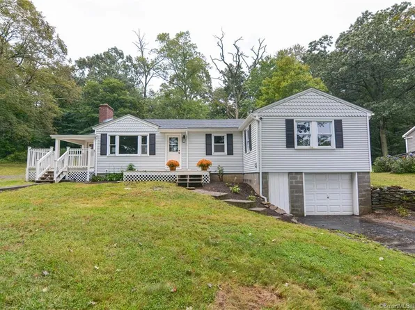 413 Pond Road, Franklin, CT 06254