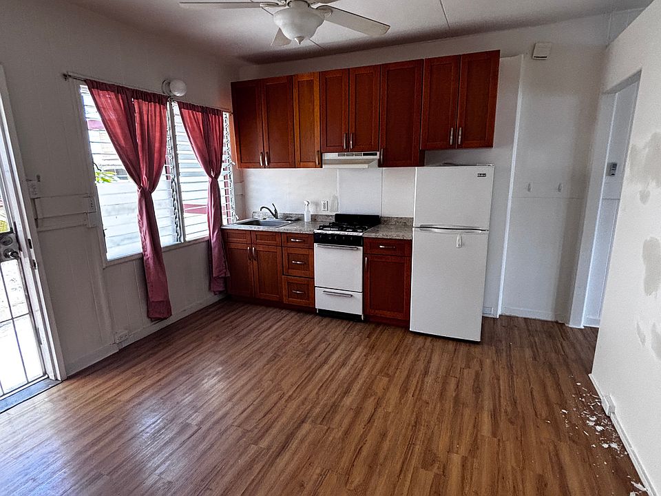 2nd image of 712 Pumehana St APT 2