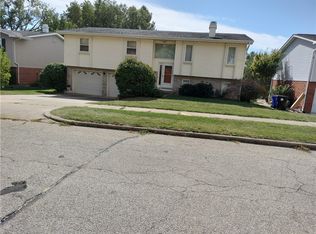 2425 Ivy Ln, Decatur, IL 62521