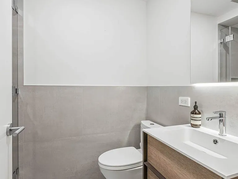 108 5th Ave #14B — Photo 9