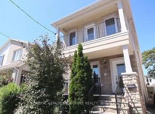 950 Greenwood Ave, Toronto, ON M4J 4C3