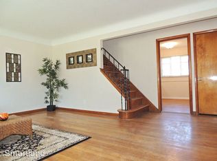 245 E 262nd St, Euclid, OH