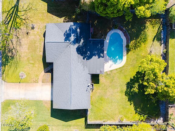 2nd image of 339 Water Oak Ln