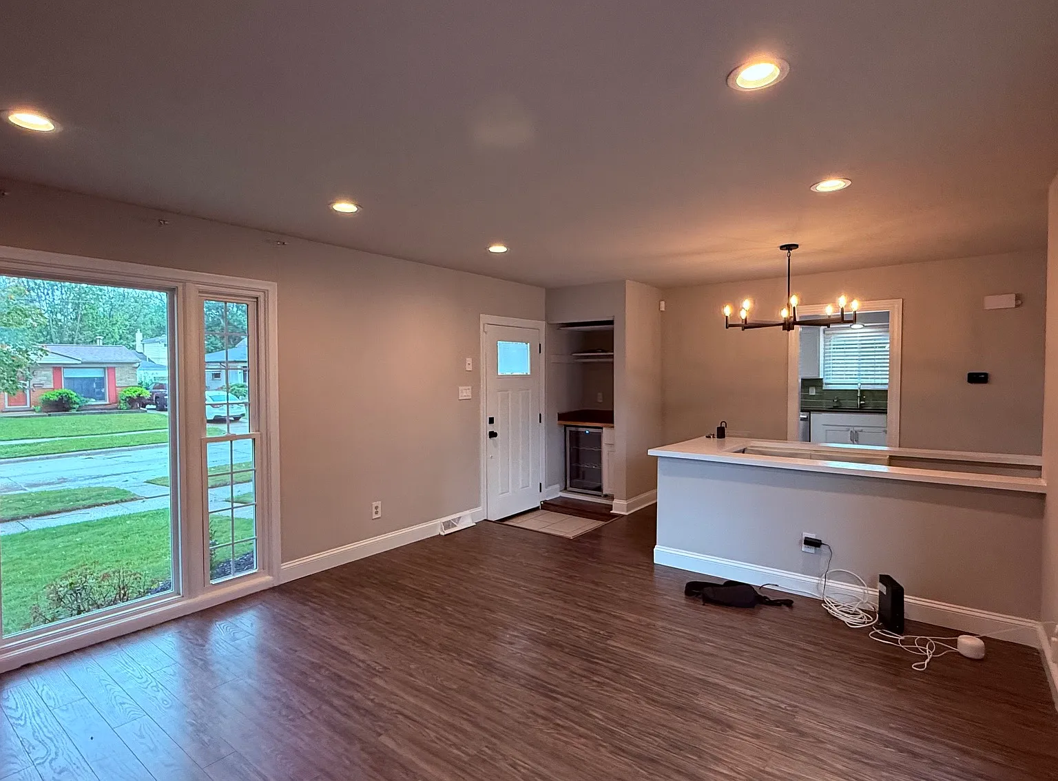 3 bed, 1.5 bath, 1110 sqft, $2,250 — Photo 4