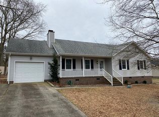 212 Creek Ridge Dr, Goldsboro, NC 27530