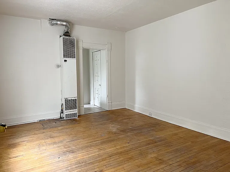 626 N Center St #2 — Photo 7