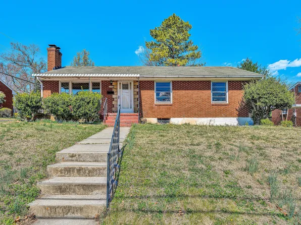 2645 Edgewood St SW, Roanoke, VA 24015