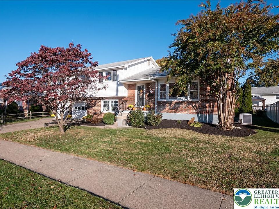 1st image of 1428 Shelbourne Dr