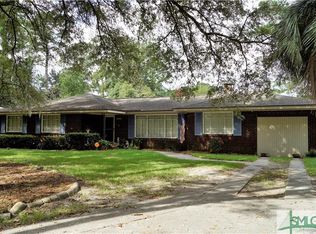 5529 Waters Dr, Savannah, GA 31405