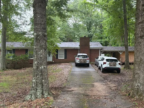 1306 Coke St, Oxford, GA 30054
