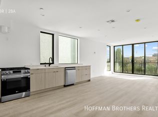 3755 S Canfield Ave #301, Los Angeles, CA 90034