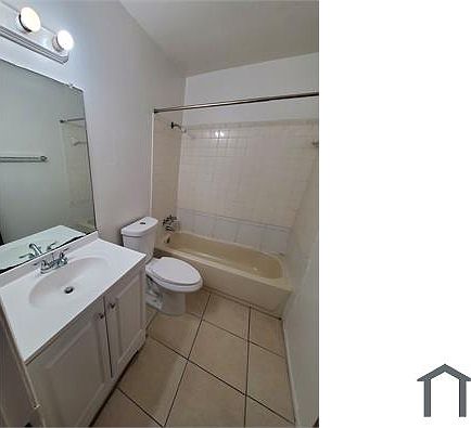 5th image of 730 E Garden St #5