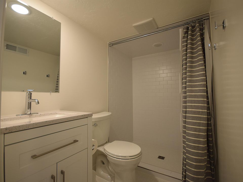 1st image of 356 E Harvard Ave Room Basement