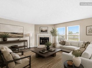 76 Snowflake Cir, Greenwood, IN 46143