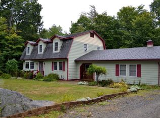 38 Tahoma Rd, Saranac Lake, NY 12983