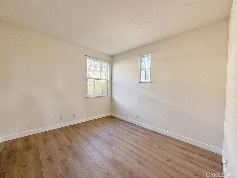 13284 Campolina Dr — Photo 32