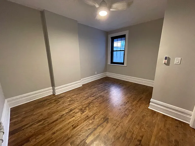 171 Maclaren St #4 — Photo 11