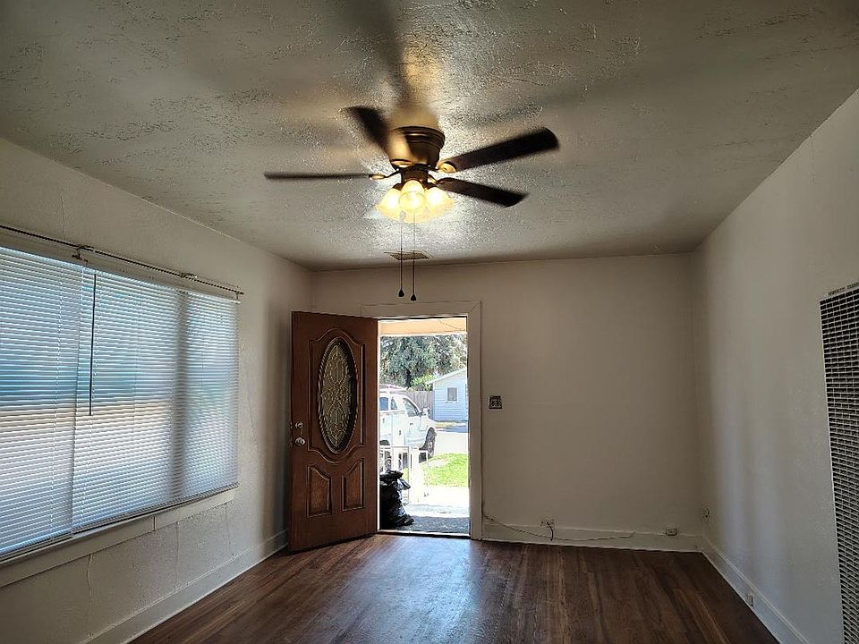 2nd image of 310 Arvin St
