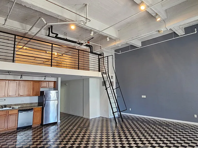 The Reserve Lofts — Photo 37