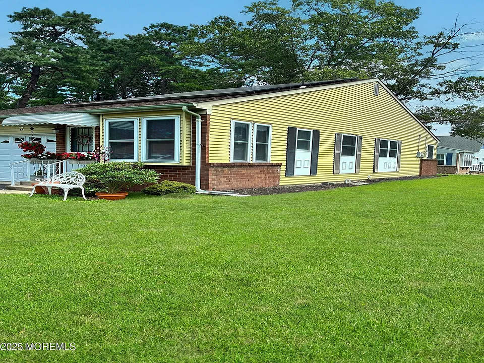 5 Graystone Pl #B