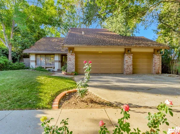 495 Spring Ave, Morgan Hill, CA 95037