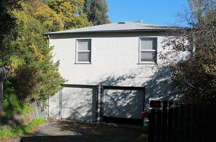 Driveway/garage access