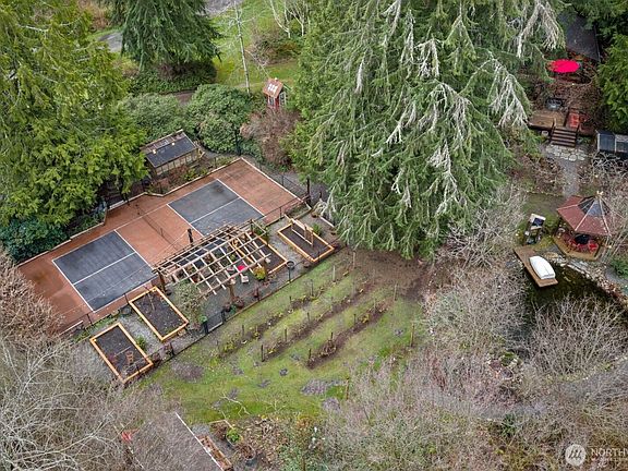 3rd image of 18904 233rd Avenue NE