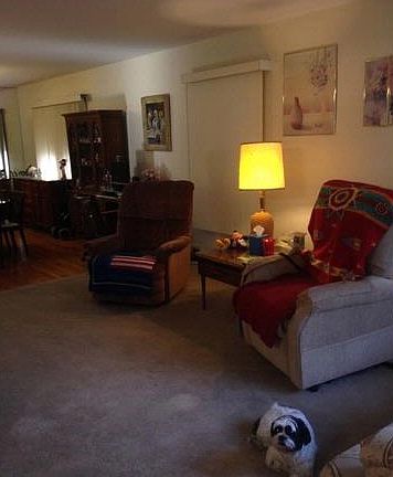 4th image of 2942 W Birchwood Ave