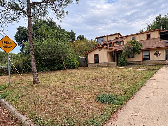 2nd image of 332 Margo Dr