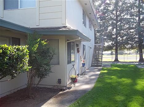 1st image of 249 Breuner Dr APT 2