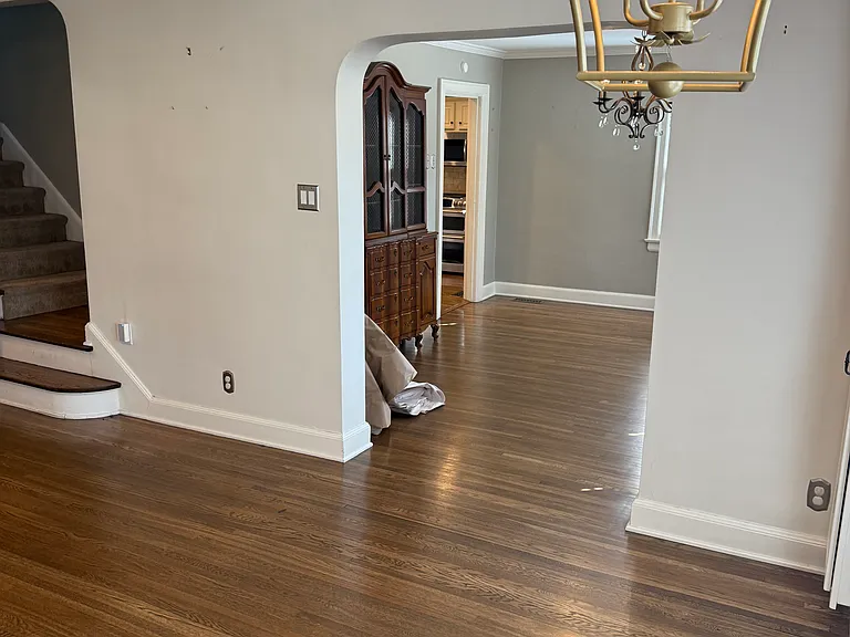 2629 E Broad St — Photo 45