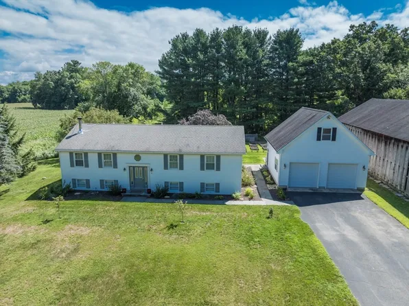 96 Straits Rd, Hatfield, MA 01038