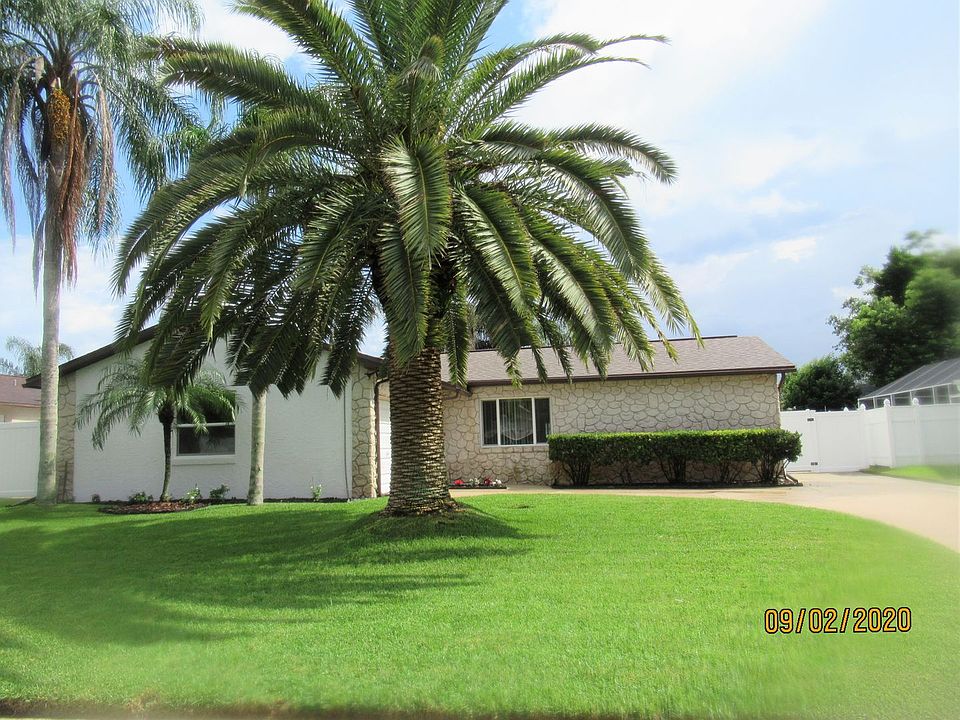 1st image of 1094 Wild Holly Dr