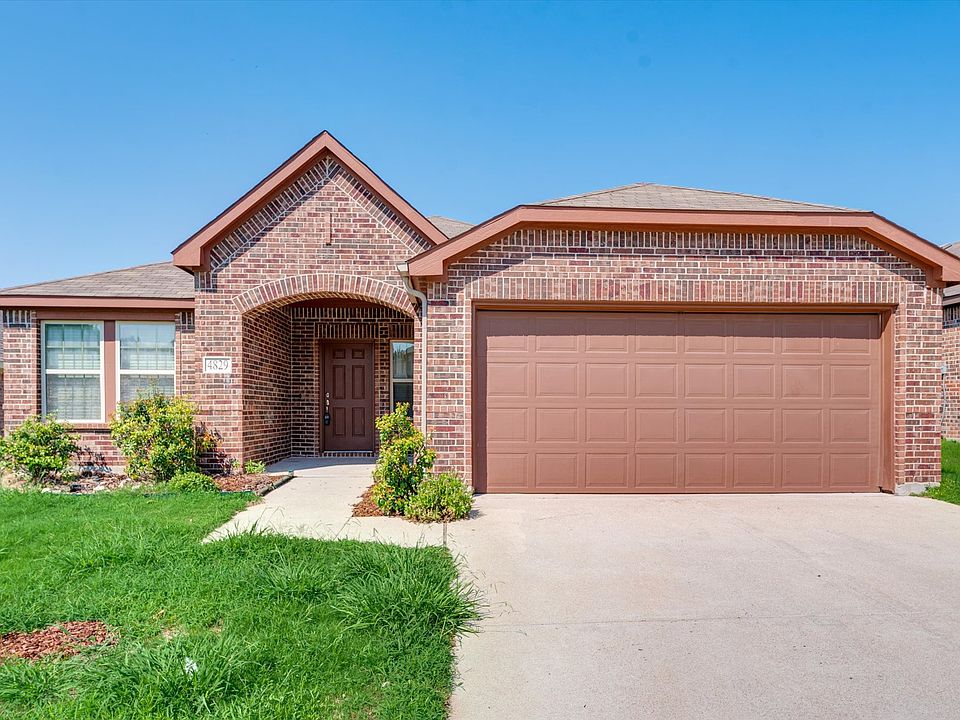 1st image of 4829 Lemon Grove Dr