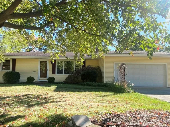 199 Longview Dr, Wadsworth, OH 44281