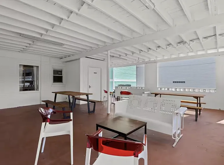 Perrin Dr — Photo 22