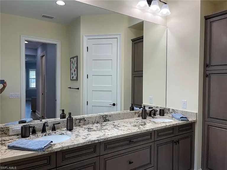 6282 Indies Ave — Photo 14