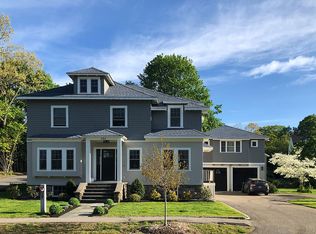 284 Central St, Concord, MA 01742