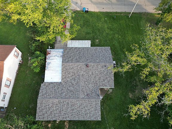 2nd image of 804 N Mine St