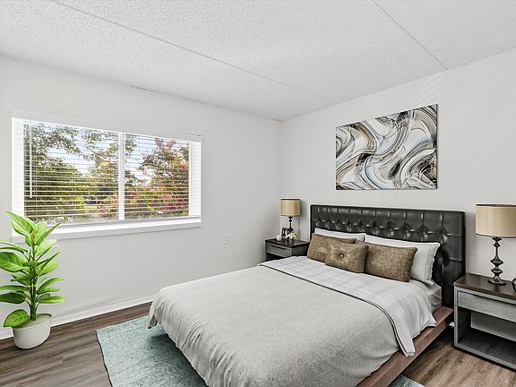 5th image of 1500 N Garrett Ave APT 332