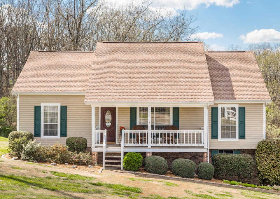 1st image of 7023 Hunter Glen Dr
