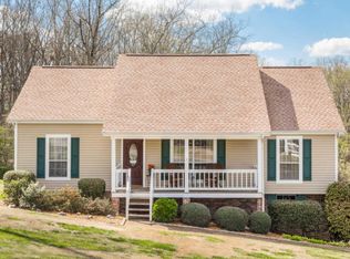 7023 Hunter Glen Dr, Ooltewah, TN 37363