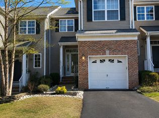 35 Jackson Ave, Princeton, NJ 08540