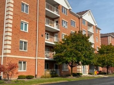 5520 115th St APT 301, Oak Lawn, IL, 60453