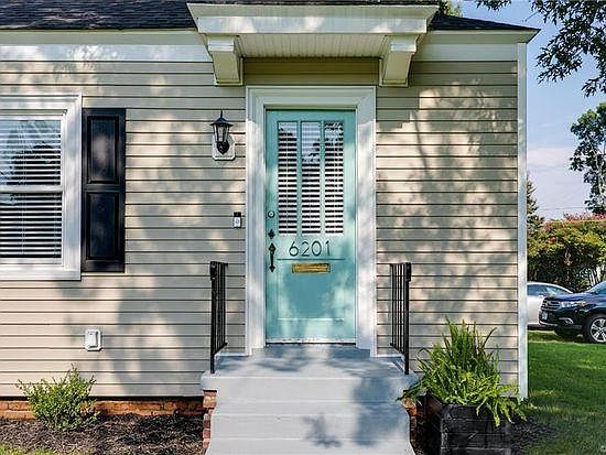 1st image of 6201 Ellis Ave