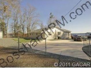 10703 SW 77th Ave, Hampton, FL 32044